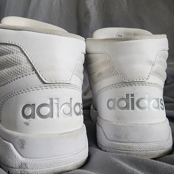 Adidas hightops - Picture 5 of 8